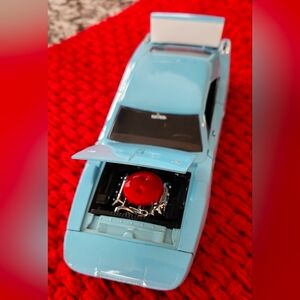 Vintage Jada 1:24 Dodge Charger Diecast Custom Baby Blue Muscle Car Red Engine